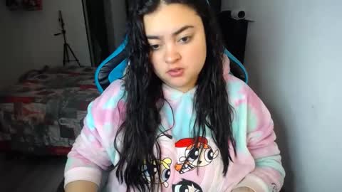 Snapshot of dumont_model chatting on 09.09.25 Nicole online show from 09.09.25