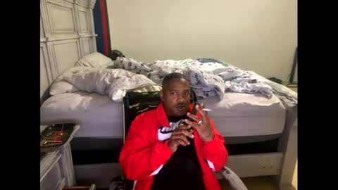 Snapshot of dunkeykongbbc chatting on 02.03.25 dunkeykongbbc online show from 02.03.25