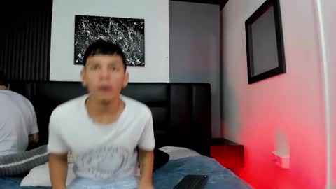 Thomas and Noah online show from 09.25.25