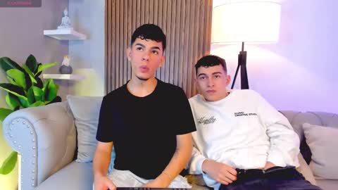 Thomas and Noah online show from 11.27.25