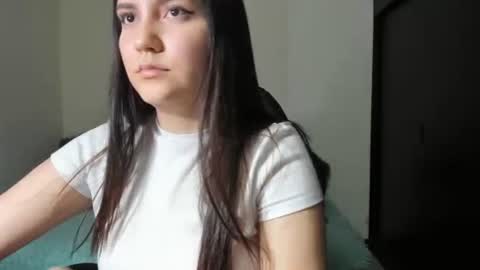 Snapshot of duqueza4you chatting on 03.11.25 Katia online show from 03.11.25