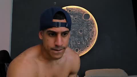 Snapshot of duran_dhikol1 chatting on 02.04.26 duran_dhikol1 online show from 02.04.26