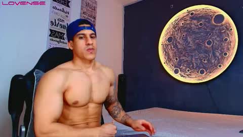 Snapshot of duran_dhikol1 chatting on 02.21.26 duran_dhikol1 online show from 02.21.26