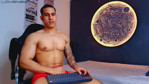 Snapshot of duran_dhikol1 chatting on 02.28.26 duran_dhikol1 online show from 02.28.26