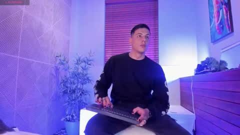 Dustin Sonne online show from 12.22.25