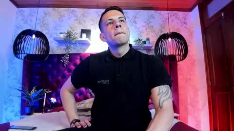 Dustin Sonne online show from 03.08.26