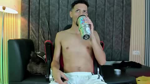 dustinandjordan online show from 11.27.25