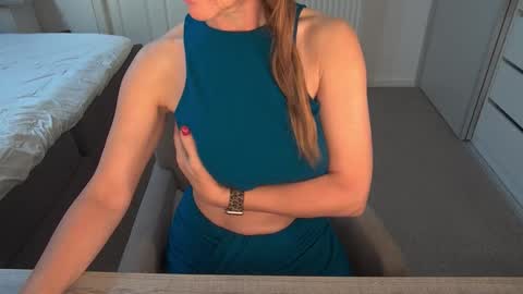 Ambertje040 online show from 11.13.25