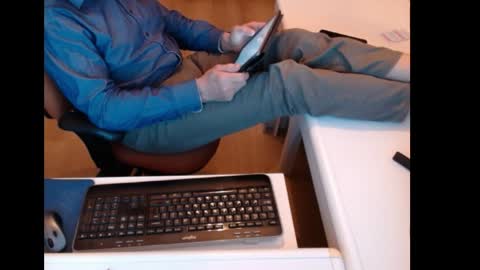 Snapshot of dutchpornking2 chatting on 04.27.26 dutchpornking2 online show from 04.27.26