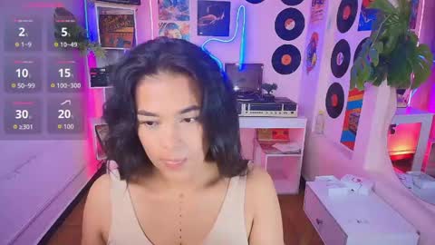 Snapshot of duulce_mia chatting on 05.25.26 duulce_mia online show from 05.25.26