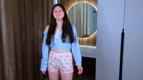 Alline online show from 11.18.25