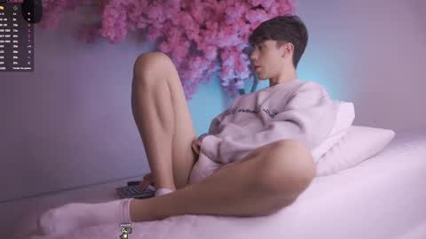 Snapshot of dwayne_xx chatting on 02.21.25 Dwayne xx online show from 02.21.25