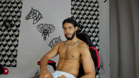 DWAYNIE online show from 02.08.25