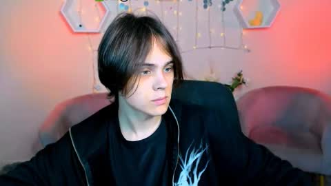 dylan_bold online show from 11.15.25