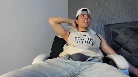 Dylan online show from 10.03.25