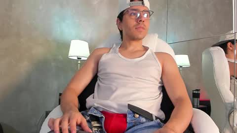 Dylan online show from 11.25.25