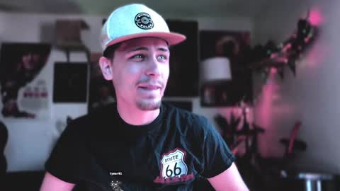 Dylan Daniel 7.8 online show from 02.03.25