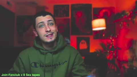 Dylan Daniel 7.8 online show from 02.06.25