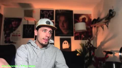 Dylan Daniel 7.8 online show from 02.13.25