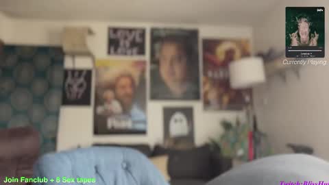 Dylan Daniel 7.8 online show from 03.03.25