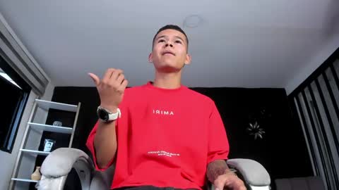 dylanroyce_ online show from 04.09.26