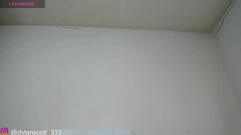 dylanscott_106 online show from 02.05.25