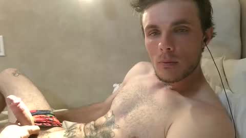 Snapshot of dylp400 chatting on 02.13.25 dylp400 online show from 02.13.25