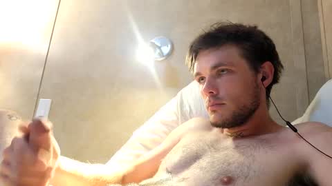 Snapshot of dylp400 chatting on 02.19.25 dylp400 online show from 02.19.25