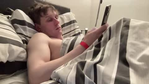 Snapshot of dynamicsausage chatting on 12.07.24 dynamicsausage online show from 12.07.24