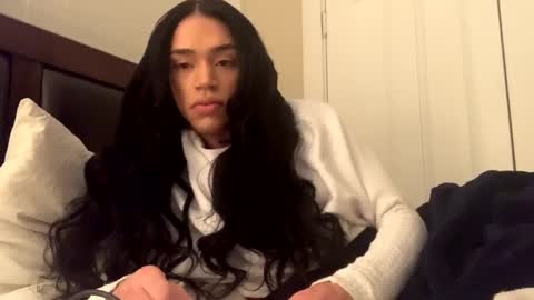 Snapshot of dynasty313 chatting on 01.16.25 Dynasty online show from 01.16.25