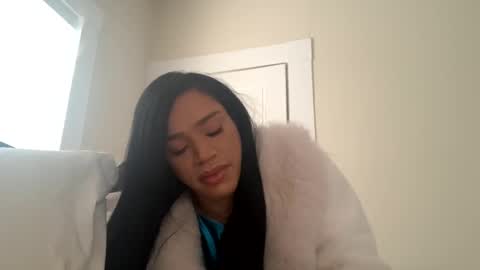 Snapshot of dynasty313 chatting on 02.04.25 Dynasty online show from 02.04.25