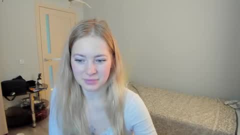 fansly - yourbestbaby online show from 04.09.26