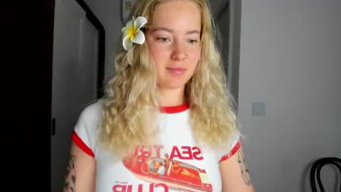 fansly - yourbestbaby online show from 07.04.26