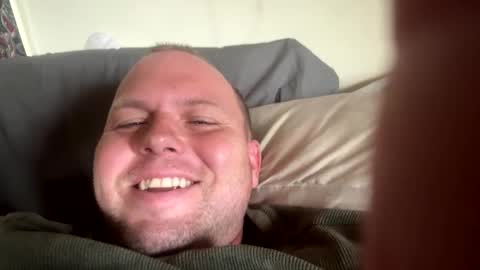 eaglebabyyy online show from 10.17.25