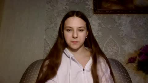 Yuni online show from 04.16.26