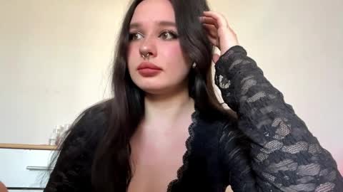 Snapshot of earleneohanley chatting on 04.08.26 Maya online show from 04.08.26