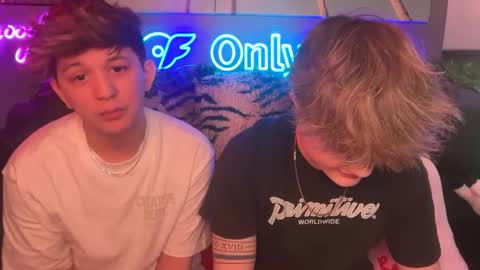 Snapshot of eastinwestin chatting on 03.02.26 eastinwestin online show from 03.02.26