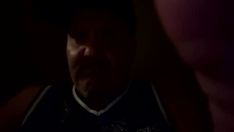 Snapshot of eastlacubscout chatting on 10.02.25 Gaston Dubois Floyd Carrusso online show from 10.02.25