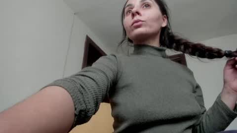 Snapshot of easyacee chatting on 02.04.25 easyacee online show from 02.04.25