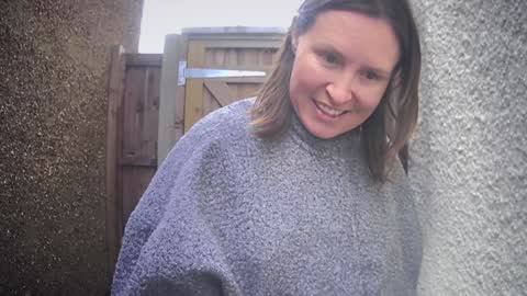 Nadia Ferreira  online show from 02.09.26