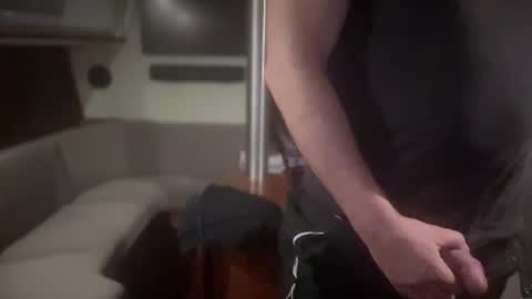 Snapshot of ebnk15 chatting on 12.18.24 ebnk15 online show from 12.18.24