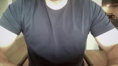 Snapshot of ebnk15 chatting on 03.01.25 ebnk15 online show from 03.01.25