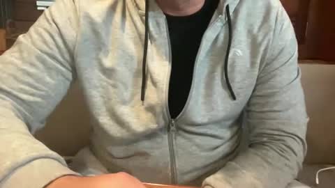 Snapshot of ebnk15 chatting on 10.20.25 ebnk15 online show from 10.20.25