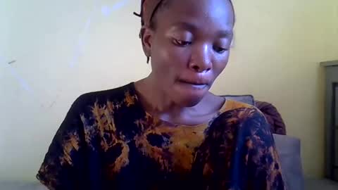 Snapshot of eboniana chatting on 06.30.26 eboniana online show from 06.30.26