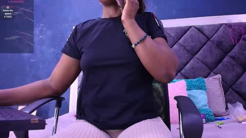 Snapshot of ebony__jheim chatting on 02.25.26 jheim online show from 02.25.26