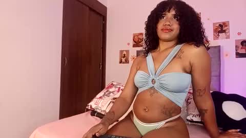 Snapshot of ebony_af chatting on 05.26.26 ebony_af online show from 05.26.26