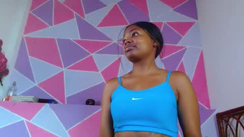 Snapshot of ebony_alika chatting on 02.19.25 Alika Ashanti online show from 02.19.25