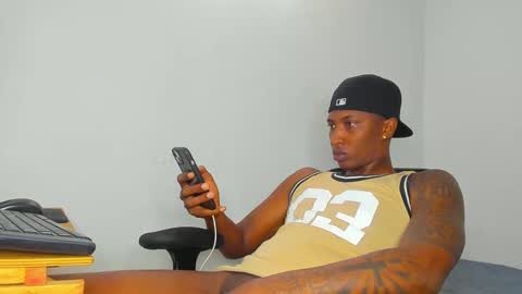 Snapshot of ebony_brandons chatting on 02.14.25 Brandon online show from 02.14.25