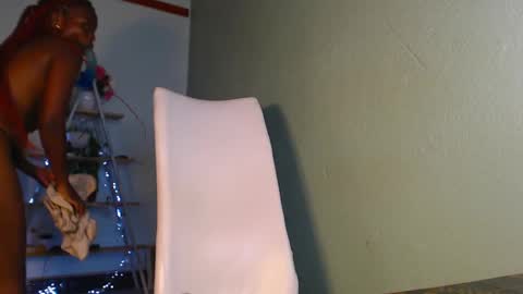 ebony ezel online show from 03.09.25