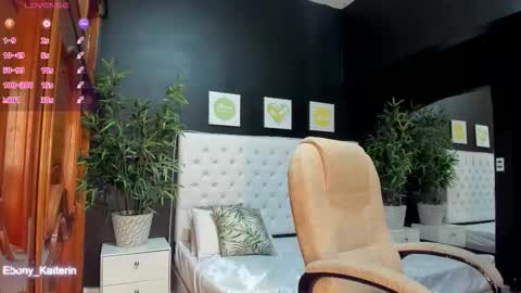 ebony_katterin online show from 11.21.25